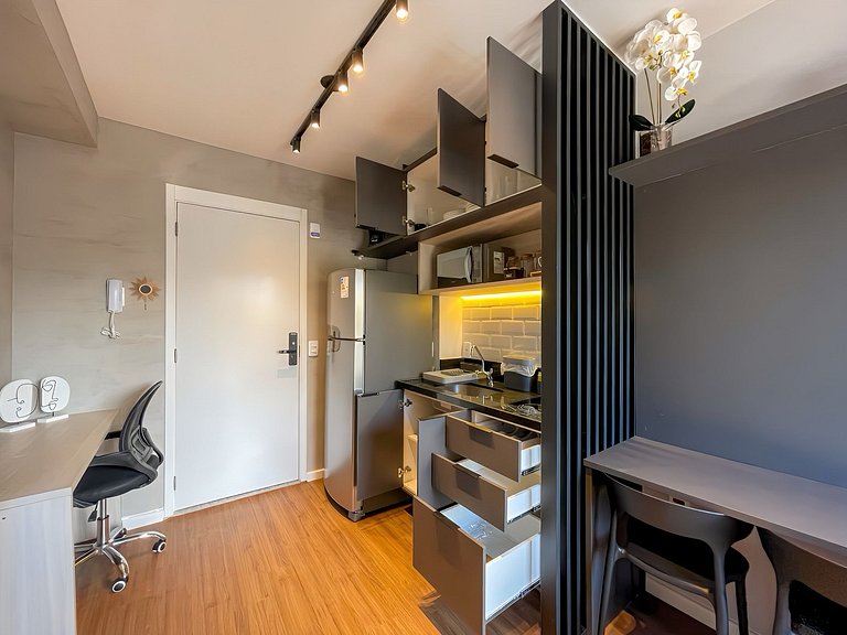 Vila Olímpia Stay w/ Balcony & Pool