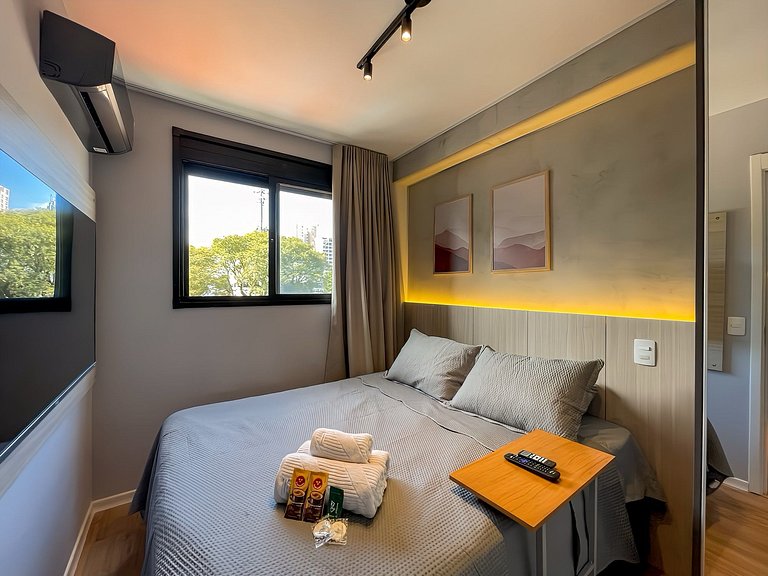 Vila Olímpia Stay w/ Balcony & Pool