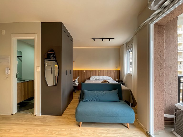 Próximo ao Beco do Batman e à Avenida Paulista