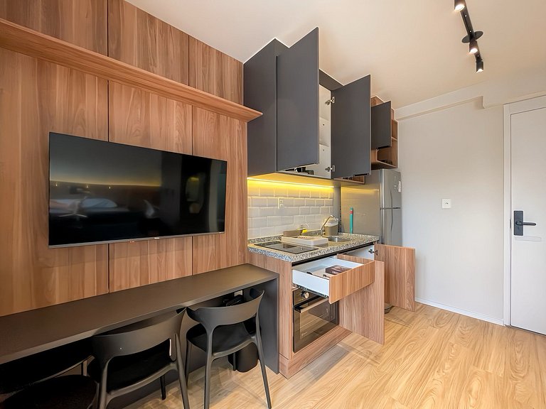 Próximo ao Beco do Batman e à Avenida Paulista