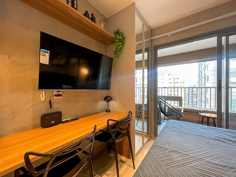 Rooftop Pool + Gym + Prime Location