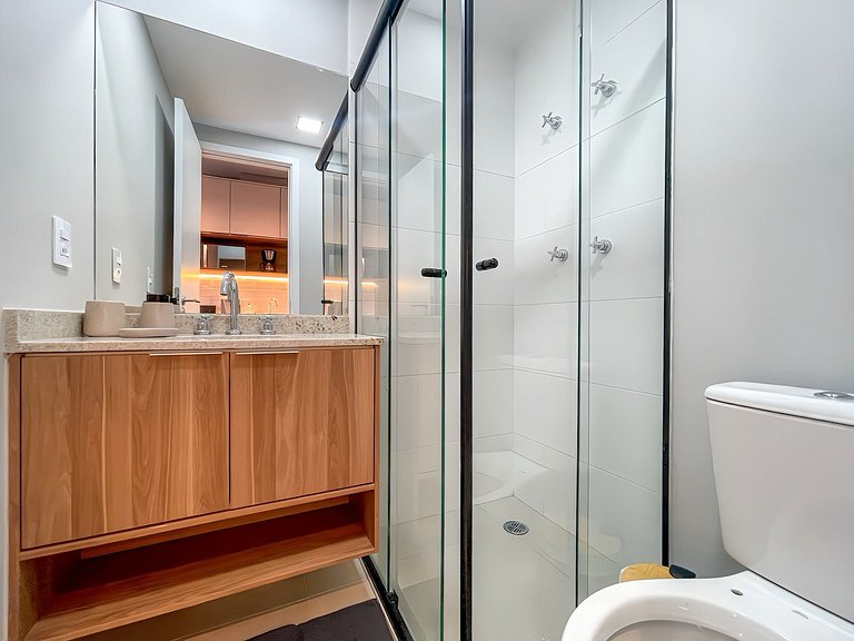 Rooftop Pool + Gym + Prime Location