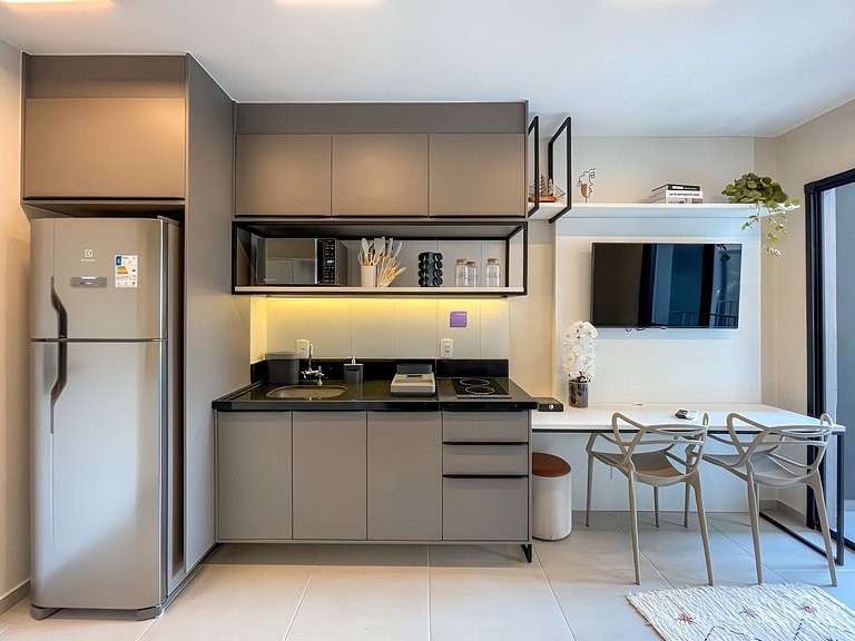Próximo ao Metrô e Faria Lima – 1 Dorm