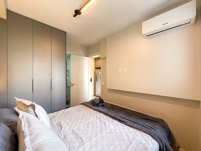 Próximo ao Metrô e Faria Lima – 1 Dorm