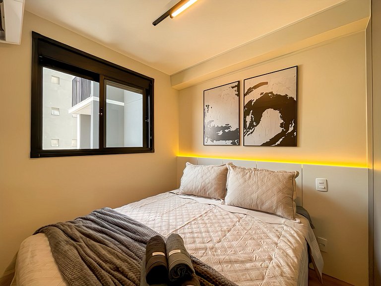 Próximo ao Metrô e Faria Lima – 1 Dorm