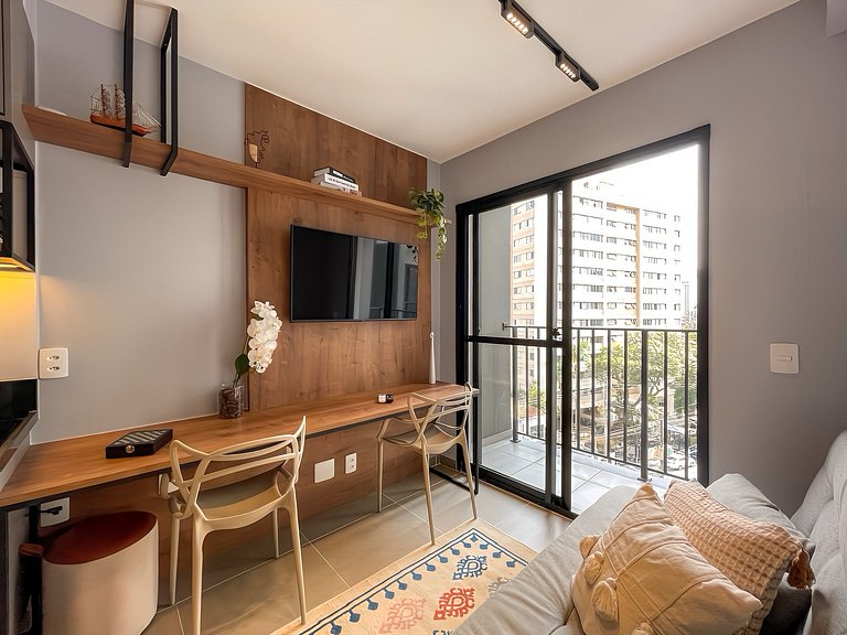 Vila Olímpia Apartment with Balcony and Pool