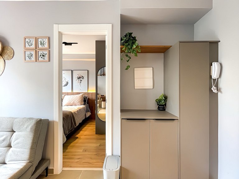 Vila Olímpia Apartment with Balcony and Pool