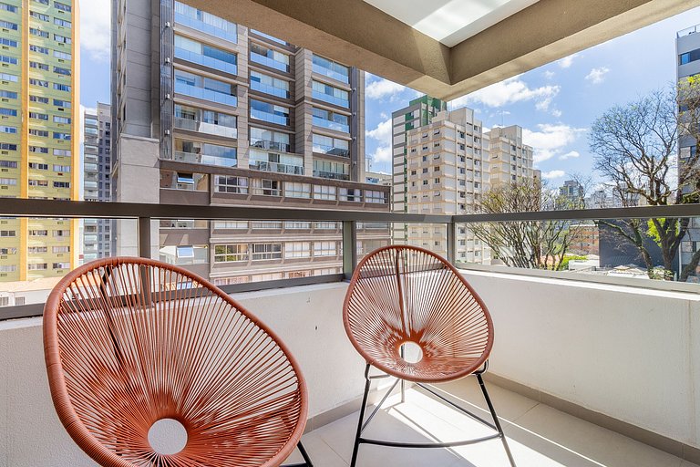 Studio Ideal p/ 2 com Varanda Charmosa