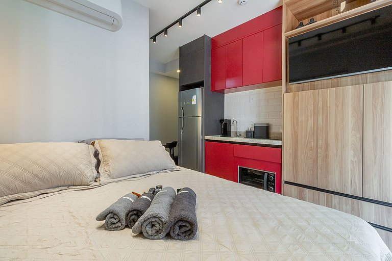 Studio Ideal p/ 2 com Varanda Charmosa