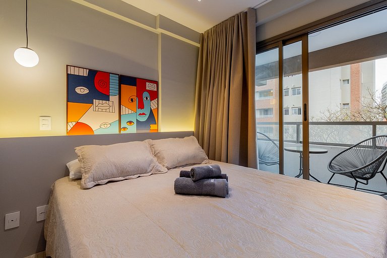 Rooftop Pool + Gym + Prime Location