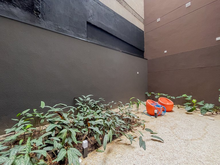 Moderno, com piscina e próximo ao metrô Higienópolis