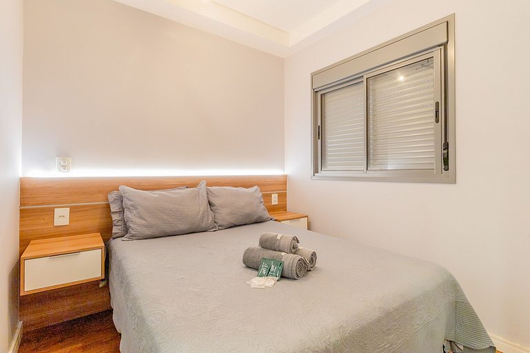 Piscina y garaje / Jardins Paulistas