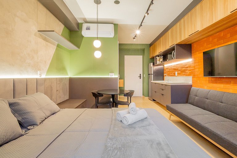 Work, unwind, and enjoy the rooftop