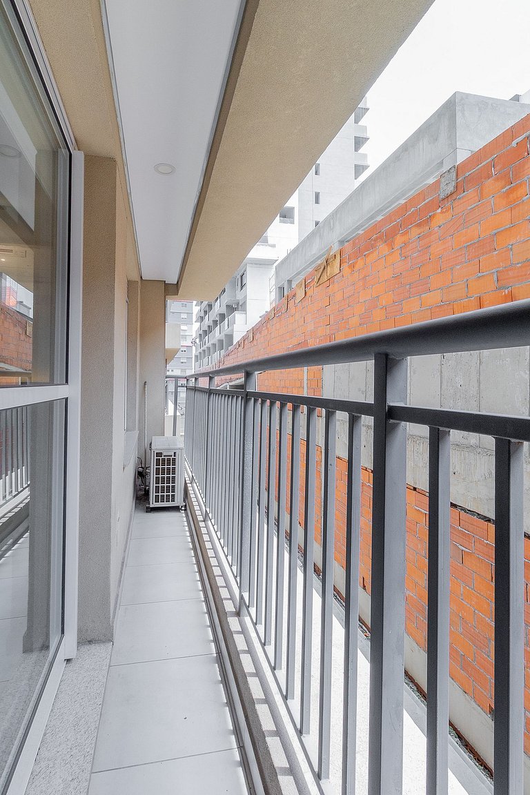 Charming and spacious next to Ibirapuera