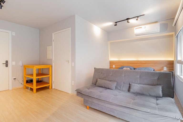 Charming and spacious next to Ibirapuera