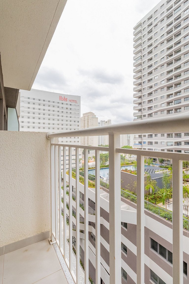 Studio in Itaim with rooftop access, near Ibirapuera Park