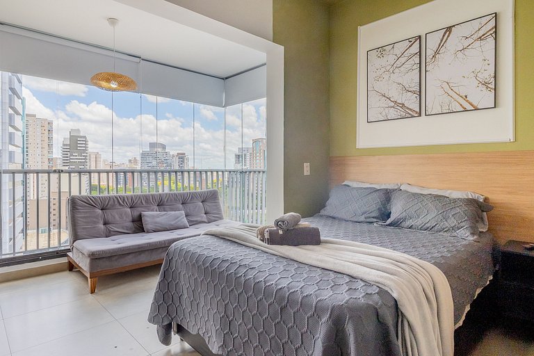 Located next to Hosp Oswaldo Cruz, featuring a swimming pool