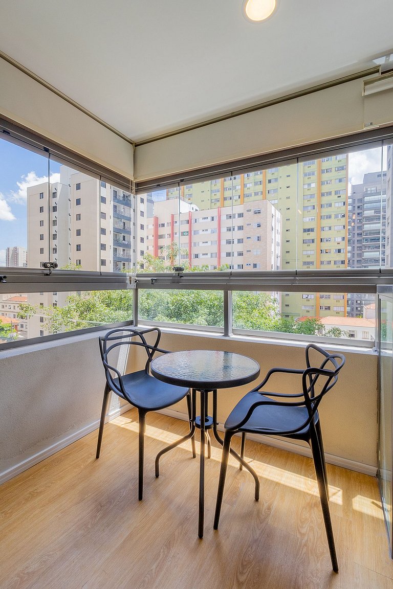 Apartamento com piscina na vila mariana