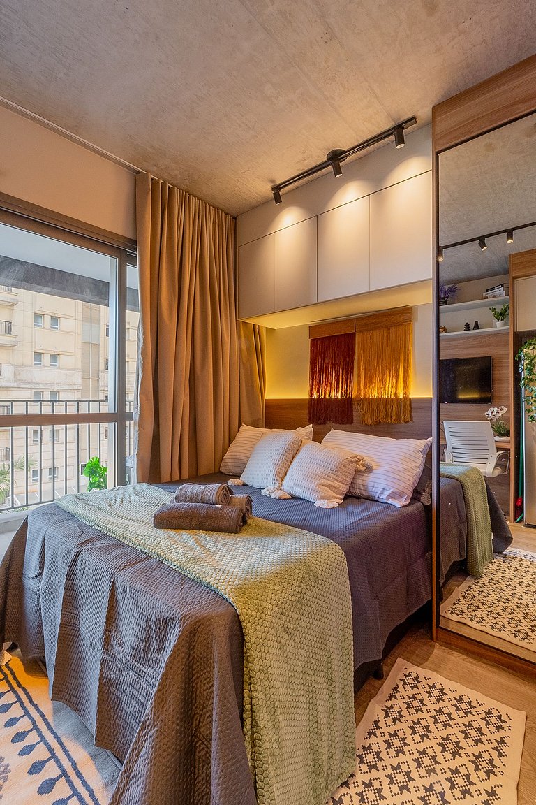 Stay Central | Experience Augusta Street