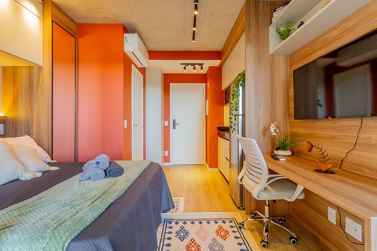 Stay Central | Experience Augusta Street