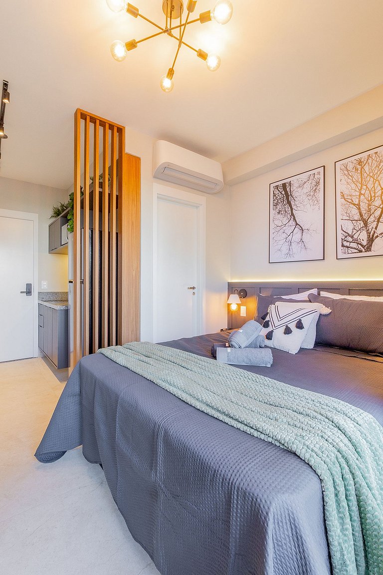 Conveniently located and fully furnished