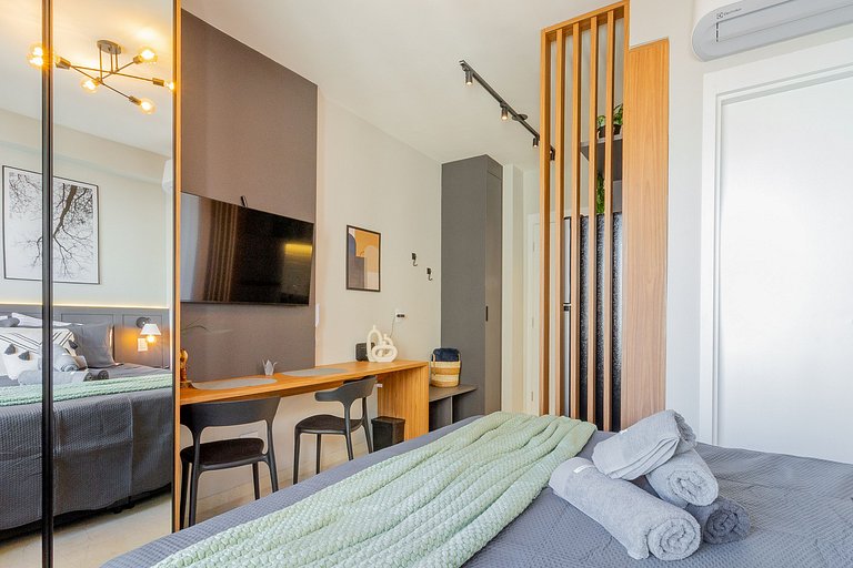 Conveniently located and fully furnished