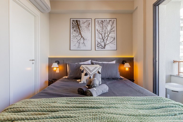 Conveniently located and fully furnished