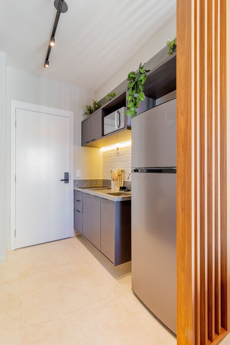 Conveniently located and fully furnished