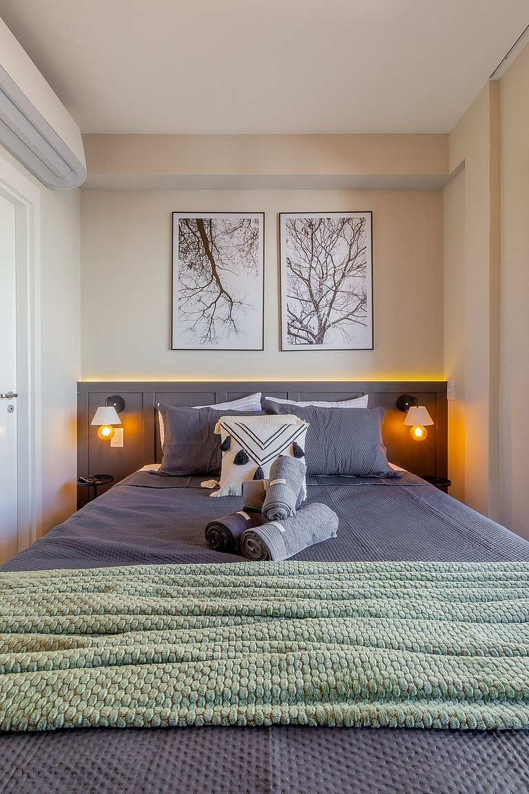 Conveniently located and fully furnished