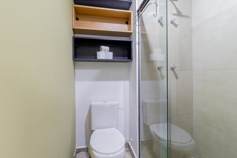 Located next to Hosp Oswaldo Cruz, featuring a swimming pool