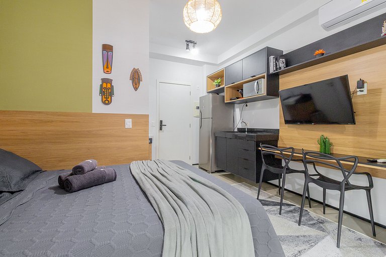 Located next to Hosp Oswaldo Cruz, featuring a swimming pool