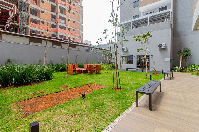 Charming loft with a spacious balcony in Moema
