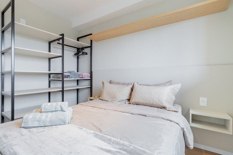 Charming loft with a spacious balcony in Moema