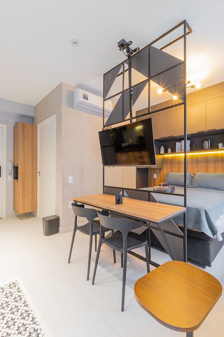 Cerca de Allianz y de la estación Sumaré del metro