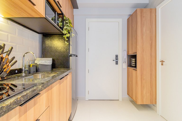 Perto do Allianz e da estação Sumaré do metrô