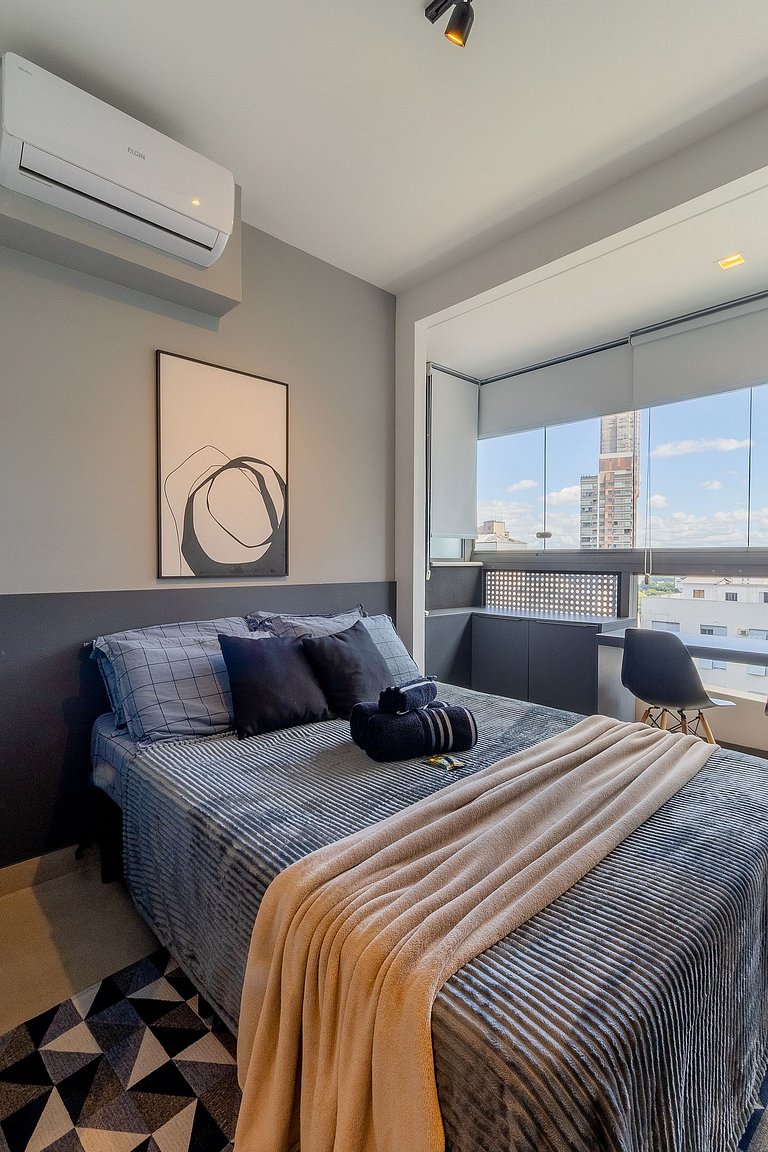 Comfort on Oscar Freire | Subway Next Door