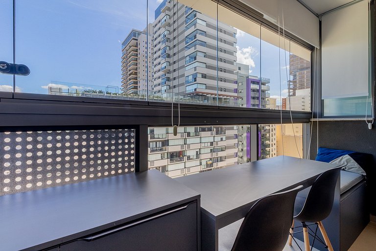 Comfort on Oscar Freire | Subway Next Door