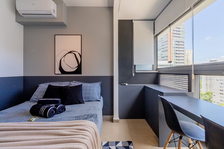 Comfort on Oscar Freire | Subway Next Door