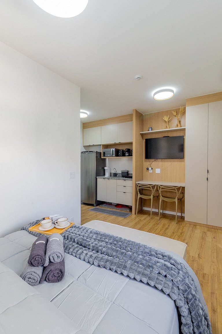 Metrô Liberdade | Varanda + Conforto 3pax