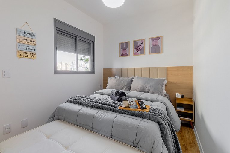 Metrô Liberdade | Varanda + Conforto 3pax