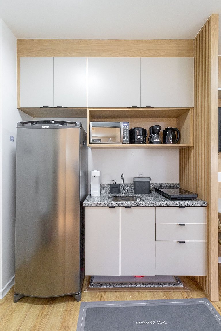 Metrô Liberdade | Varanda + Conforto 3pax