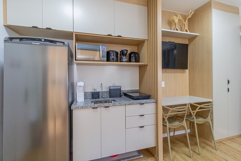 Metrô Liberdade | Varanda + Conforto 3pax