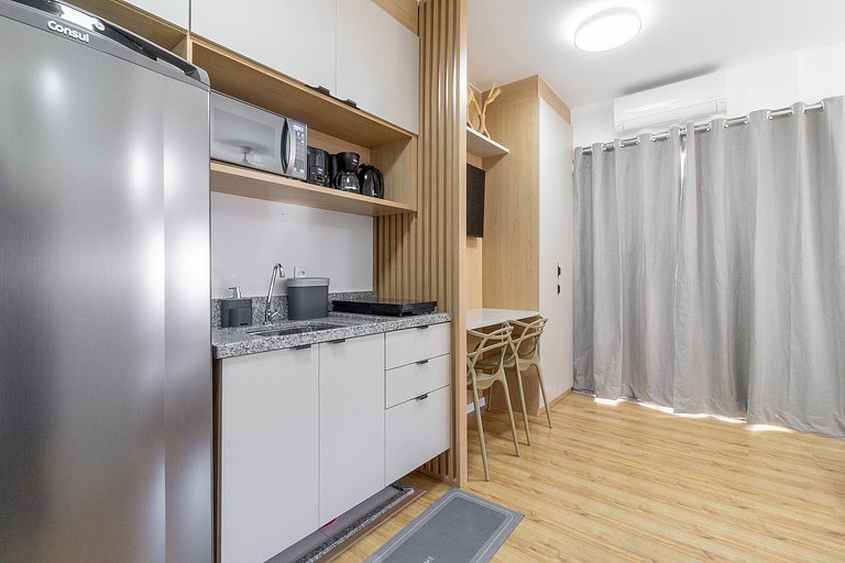 Metrô Liberdade | Varanda + Conforto 3pax