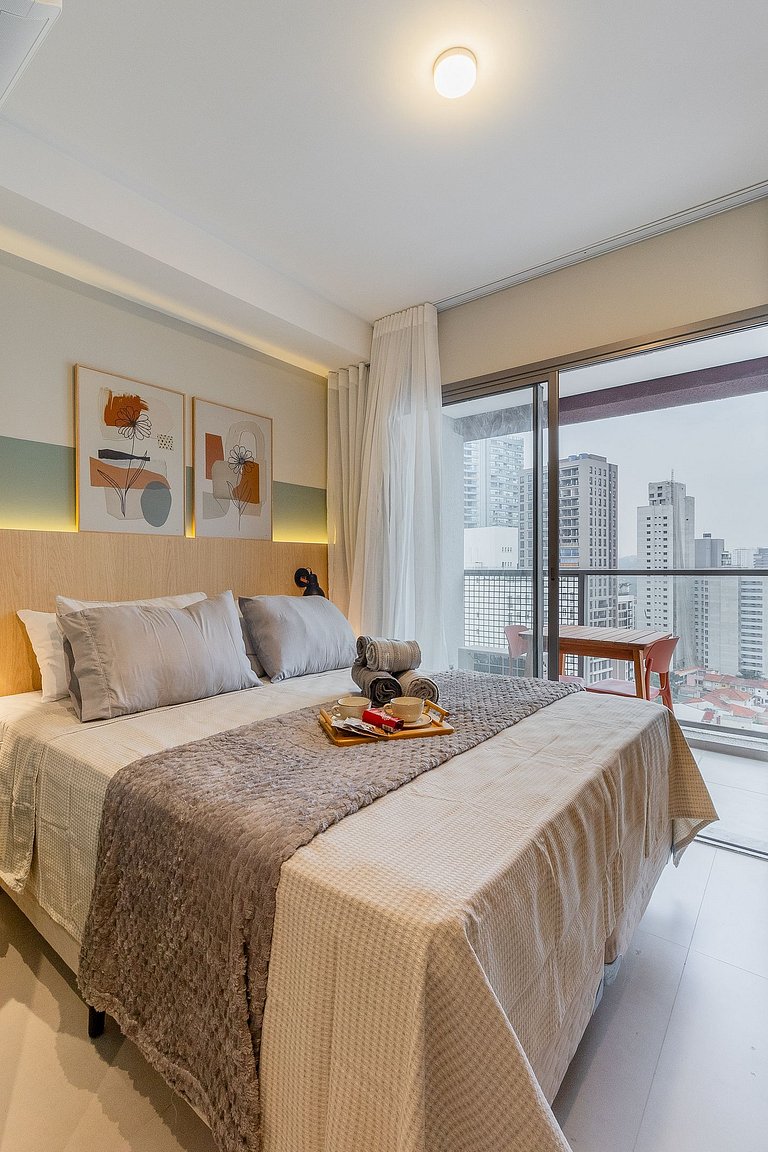Apartment on the 16th floor, near Berrini, with a pool