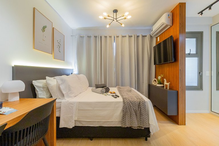 Studio Premium com Coworking e Piscina