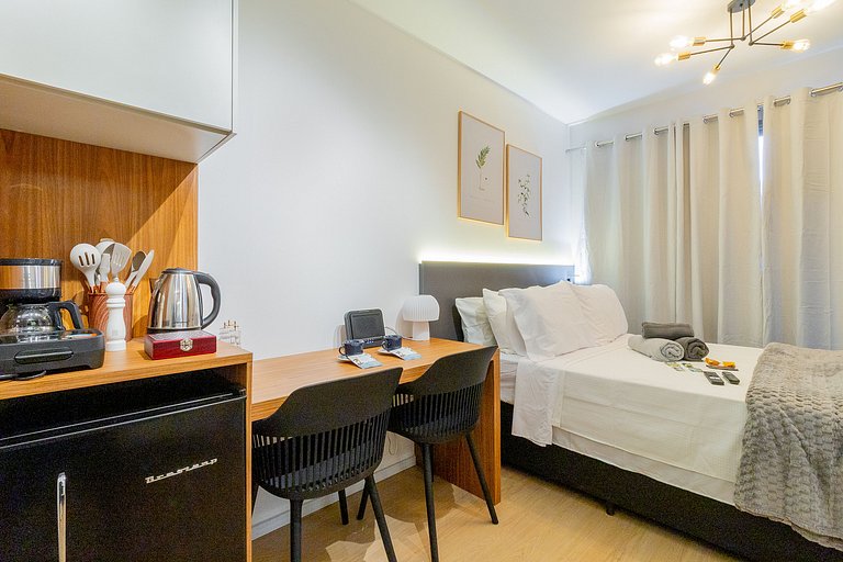 Premium Studio with Coworking and Pool