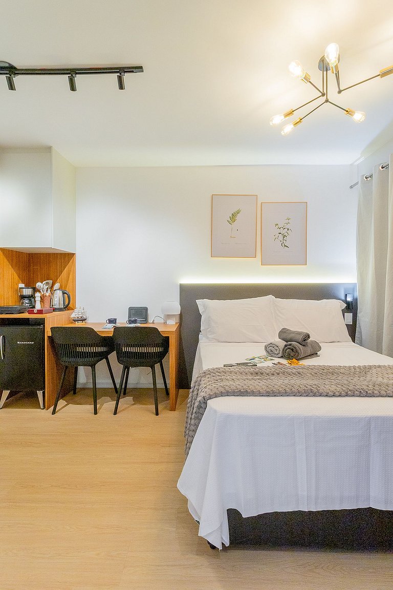 Premium Studio with Coworking and Pool