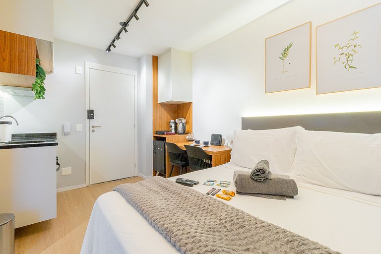 Premium Studio with Coworking and Pool