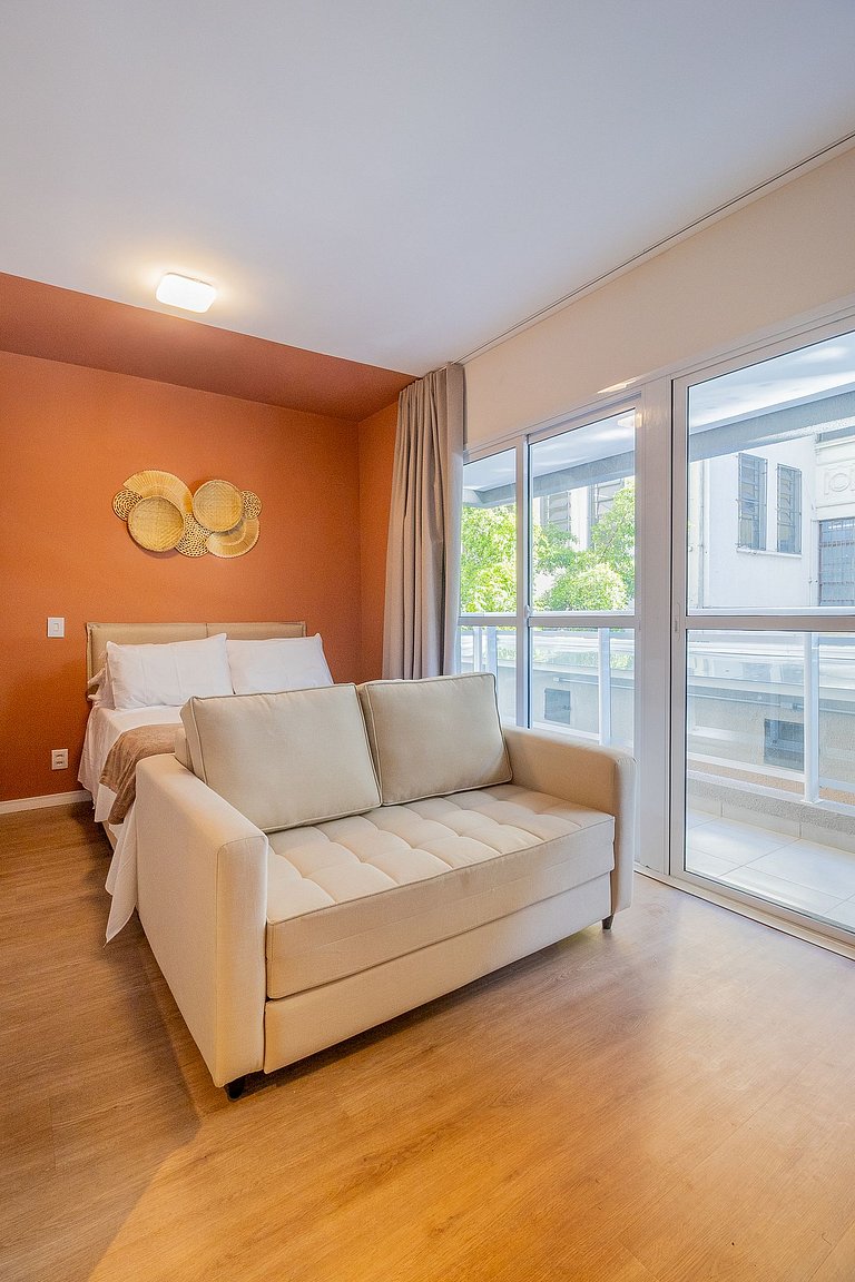 Augusta Premium | Accommodates up to 3 guests