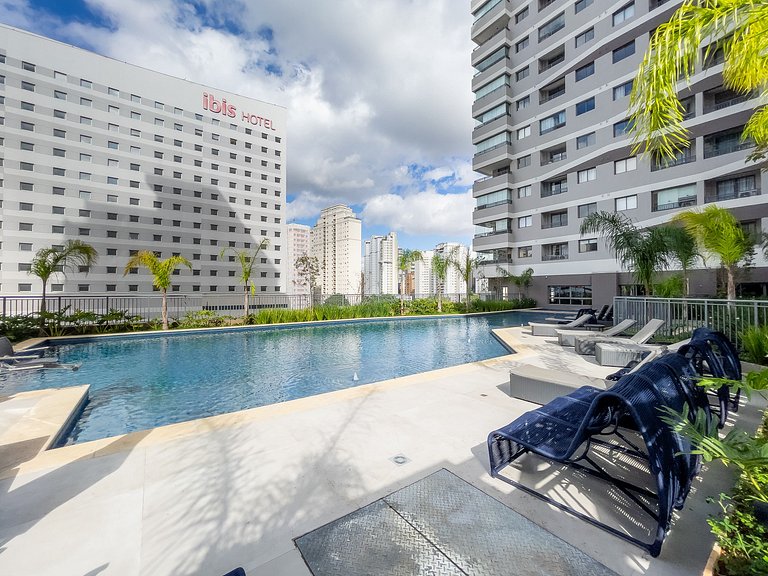 23º piso Balcón y piscina cerca del Ibirapuera